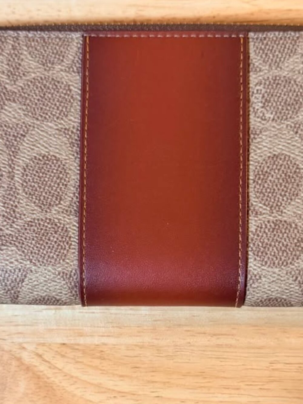 Coach Accordion Zip Wallet in Color Block Signature Canvas - Picture 3 of 3